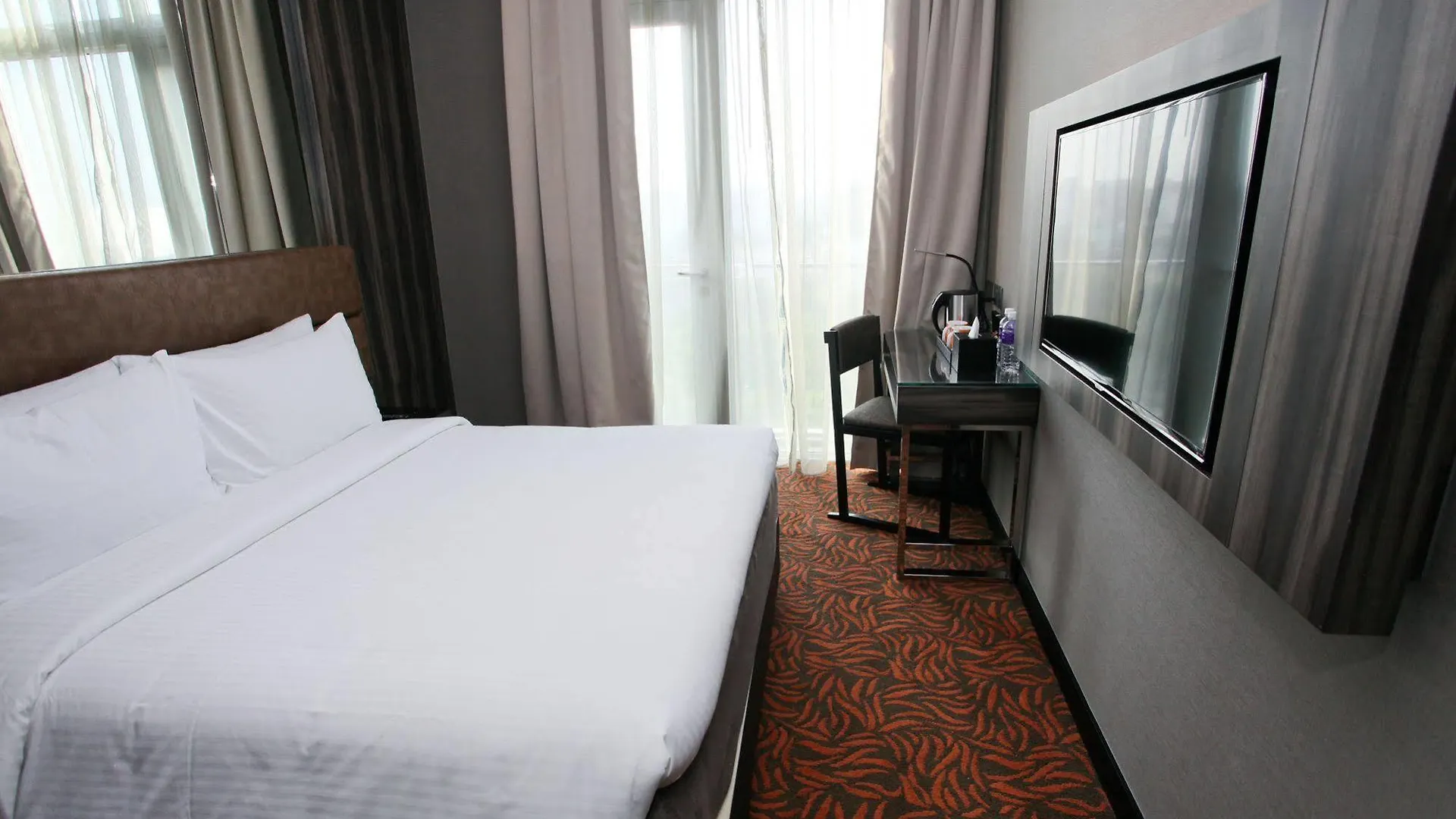****  Aqueen Hotel Paya Lebar Singapore Singapore